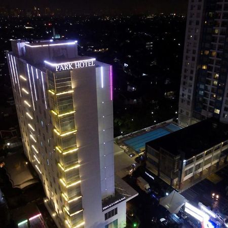 Park Hotel Cawang Giacarta Esterno foto