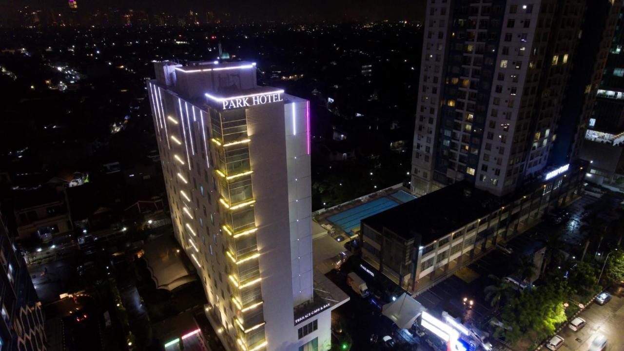 Park Hotel Cawang Giacarta Esterno foto