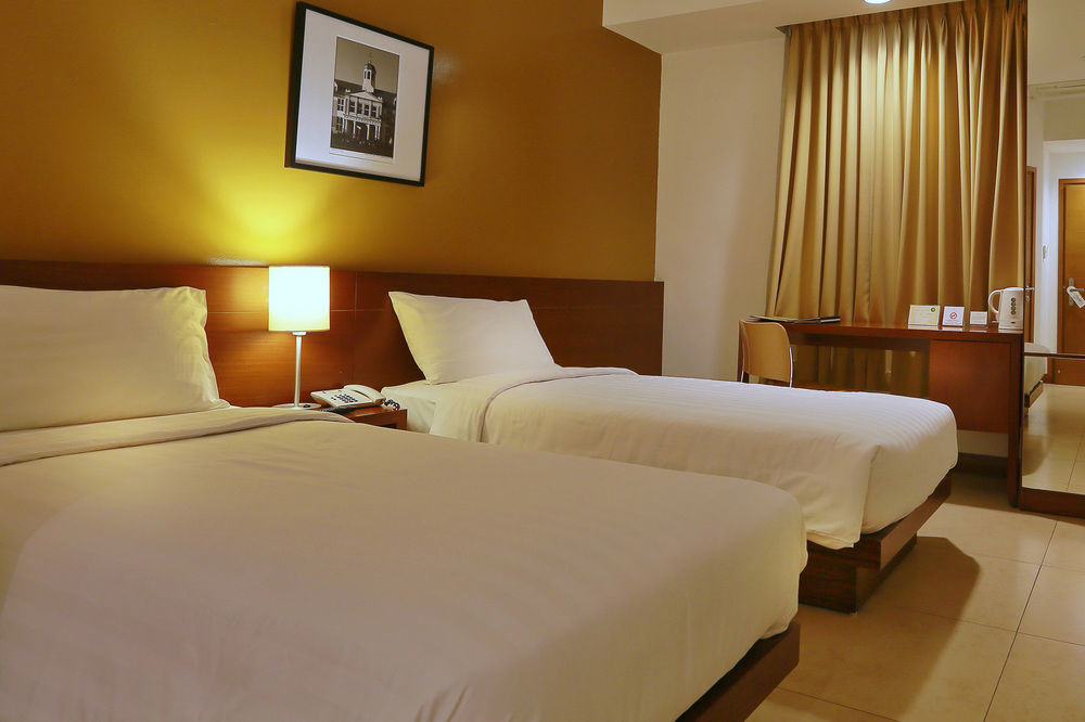 Park Hotel Cawang Giacarta Esterno foto