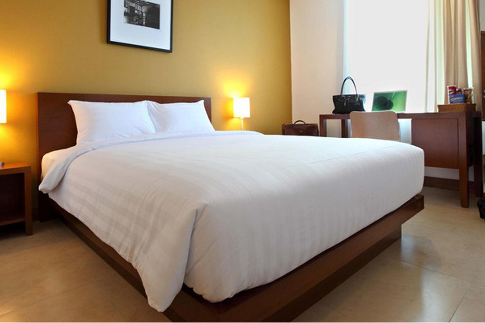 Park Hotel Cawang Giacarta Esterno foto